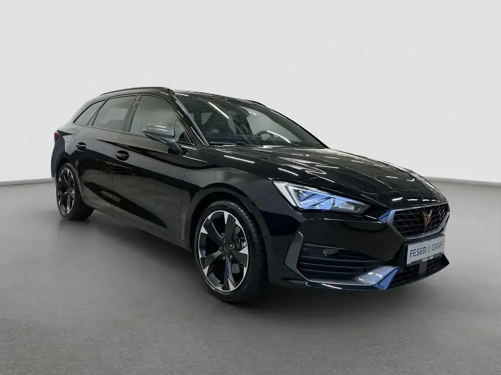 Second-hand Cupra Leon 204 CP (150 kW) 2023 Negru Break