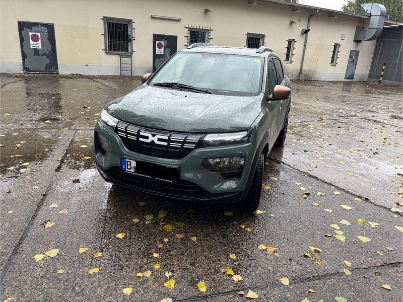 Grün Gebraucht 2023 Dacia Spring Extreme Kleinwagen | 16.000 € (Etwas zu teuer) - Bild 1/4