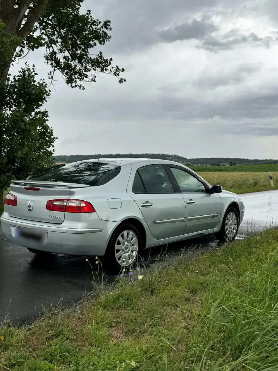 Gebraucht Renault Laguna II 2004 Grau Limousine