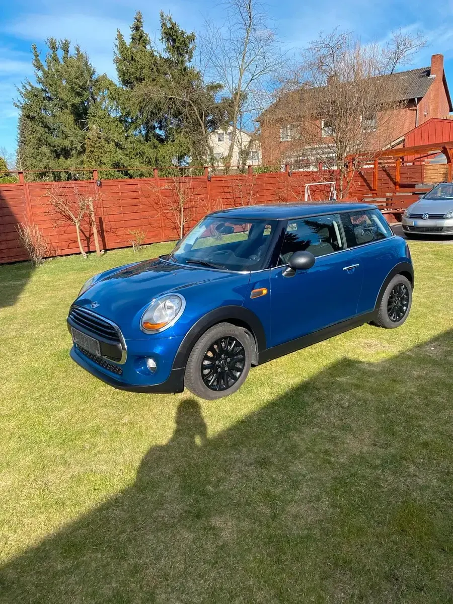Gebraucht Mini ONE 75 PS (55 kW) 2016 Blau Kleinwagen