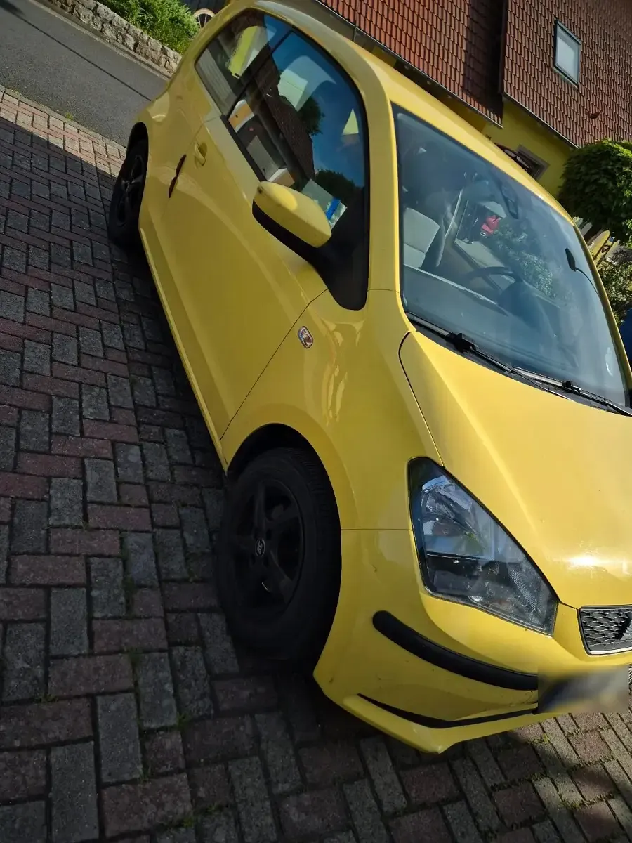 Gebraucht Seat Mii 75 PS (55 kW) 2012 Gelb Kleinwagen