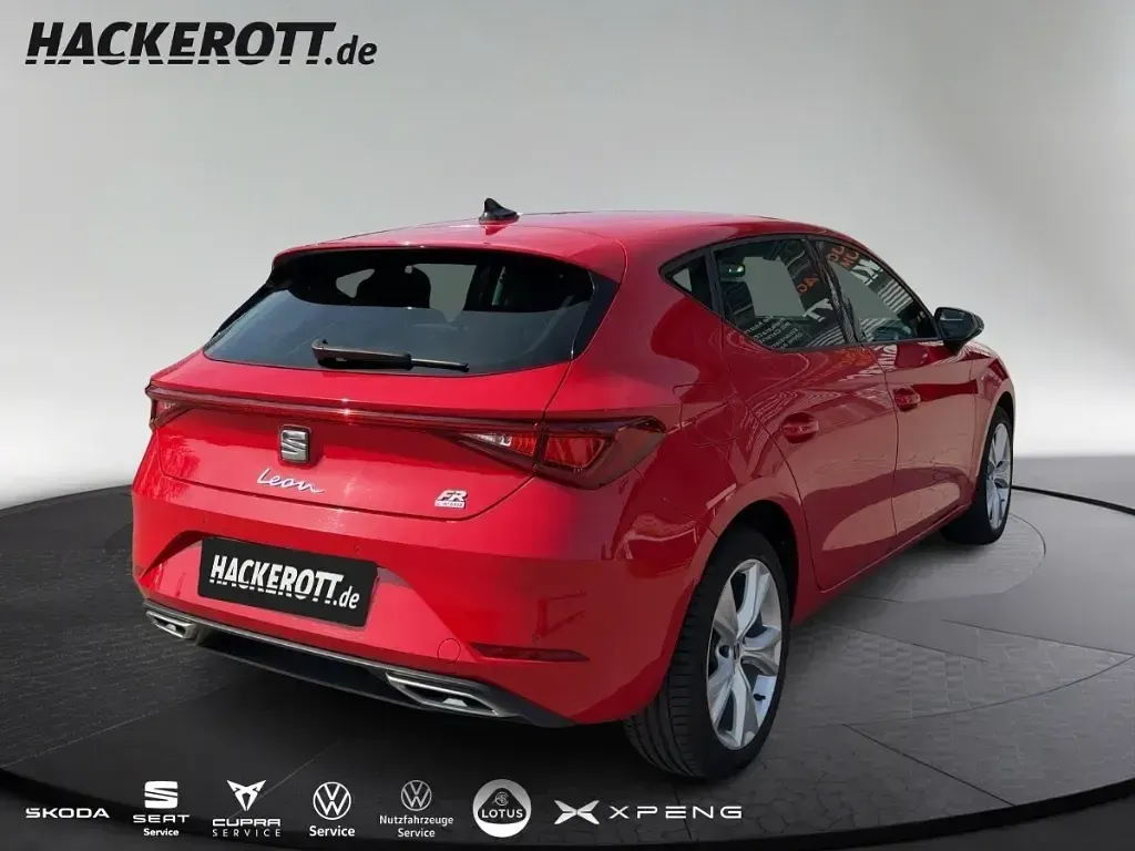 Gebraucht Seat Leon FR 204 PS (150 kW) 2022 Rot Limousine