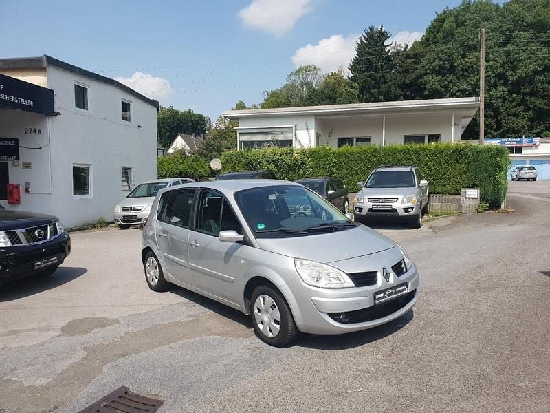 Gebraucht Renault Scénic II Avantage 111 PS (81 kW) 2008 Silber Van / Kleinbus