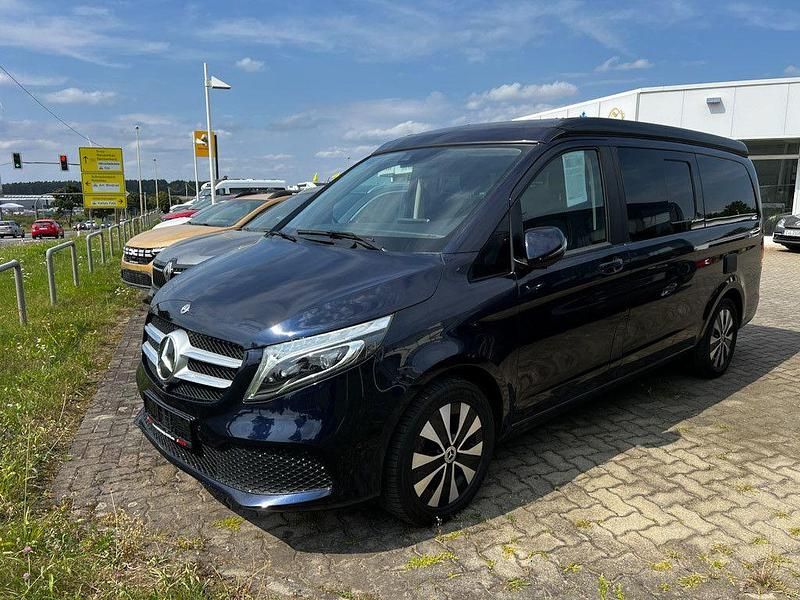 Blau Gebraucht 2021 Mercedes V220 Marco Polo Van / Kleinbus | 57.990 € (Teuer) - Bild 1/4