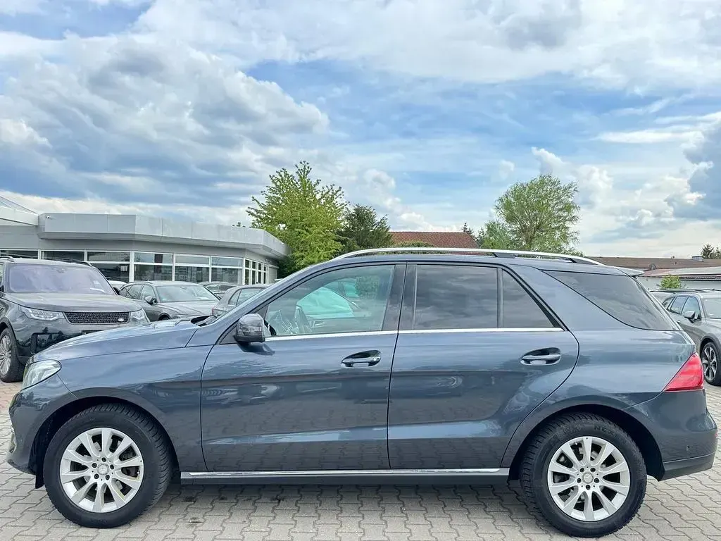 Gebraucht Mercedes GLE350 258 PS (189 kW) 2015 Grau SUV