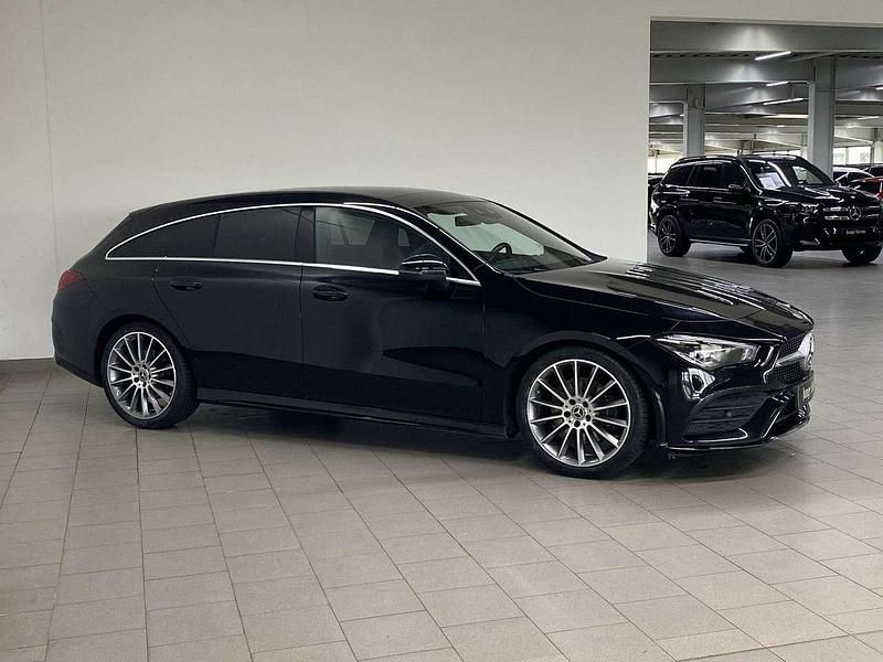 Gebraucht Mercedes CLA200 AMG 163 PS (119 kW) 2020 Lack kosmosschwarz Kombi