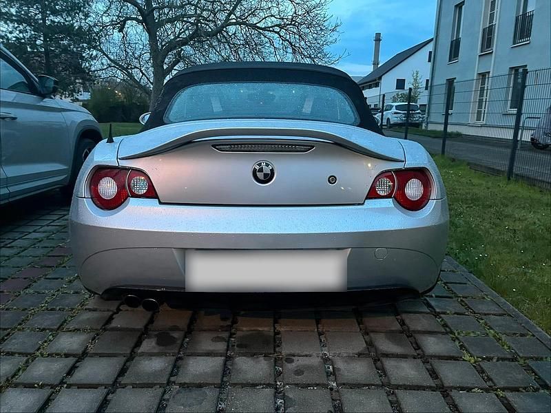 Second-hand BMW Z4 231 CP (169 kW) 2003 Argintiu Cabrio