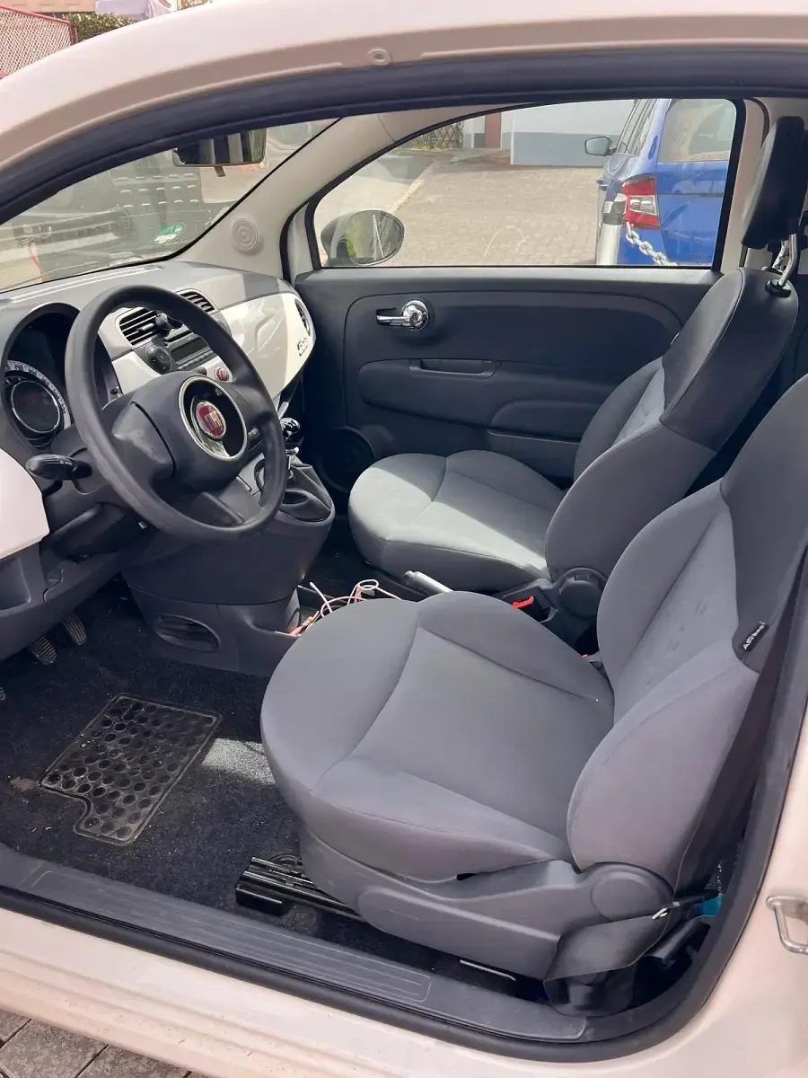 Gebraucht Fiat 500 69 PS (50 kW) 2011 Weiß Kleinwagen