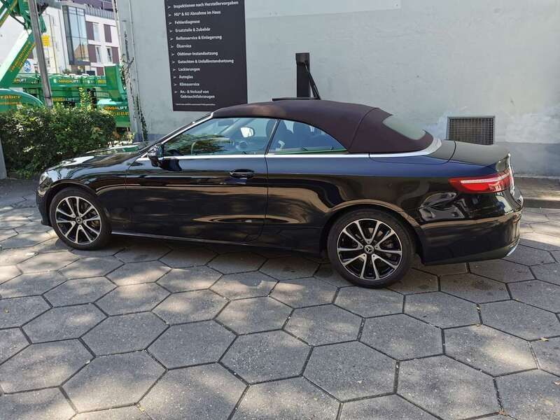Schwarz Gebraucht 2018 Mercedes E200 Avantgarde Cabrio | 35.900 € (Fairer Preis) - Bild 1/4