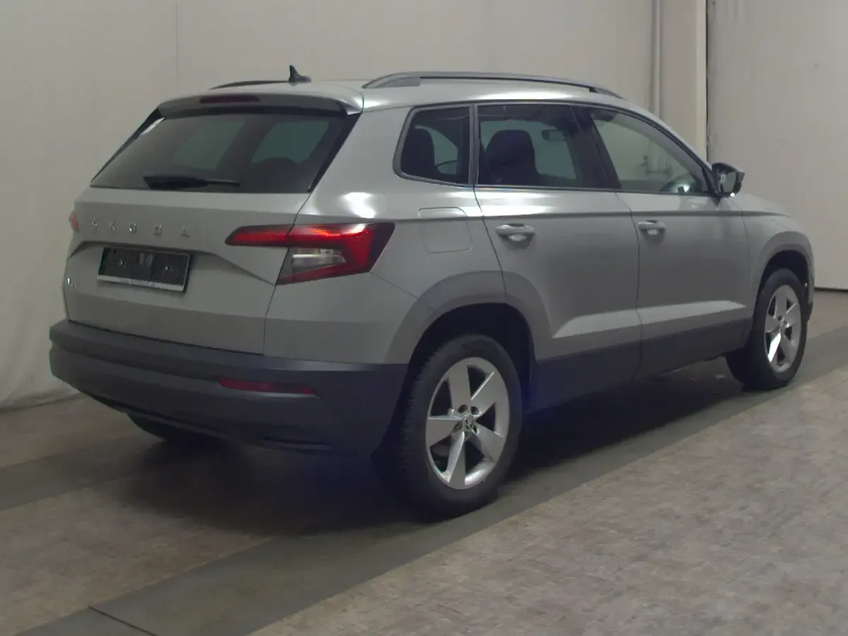 Gebraucht Skoda Karoq Ambition 150 PS (110 kW) 2020 Steel grau SUV
