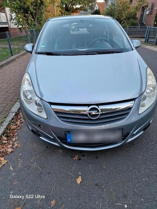 Grau Gebraucht 2007 Opel Corsa Kleinwagen | 3.000 € (Etwas zu teuer) - Bild 1/4