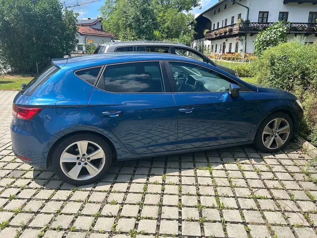 Gebraucht Seat Leon ST FR 140 PS (102 kW) 2013 Blau Kombi