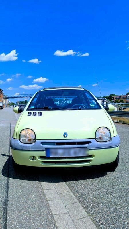 Grün Gebraucht 2006 Renault Twingo Kleinwagen | 500 € - Bild 1/4
