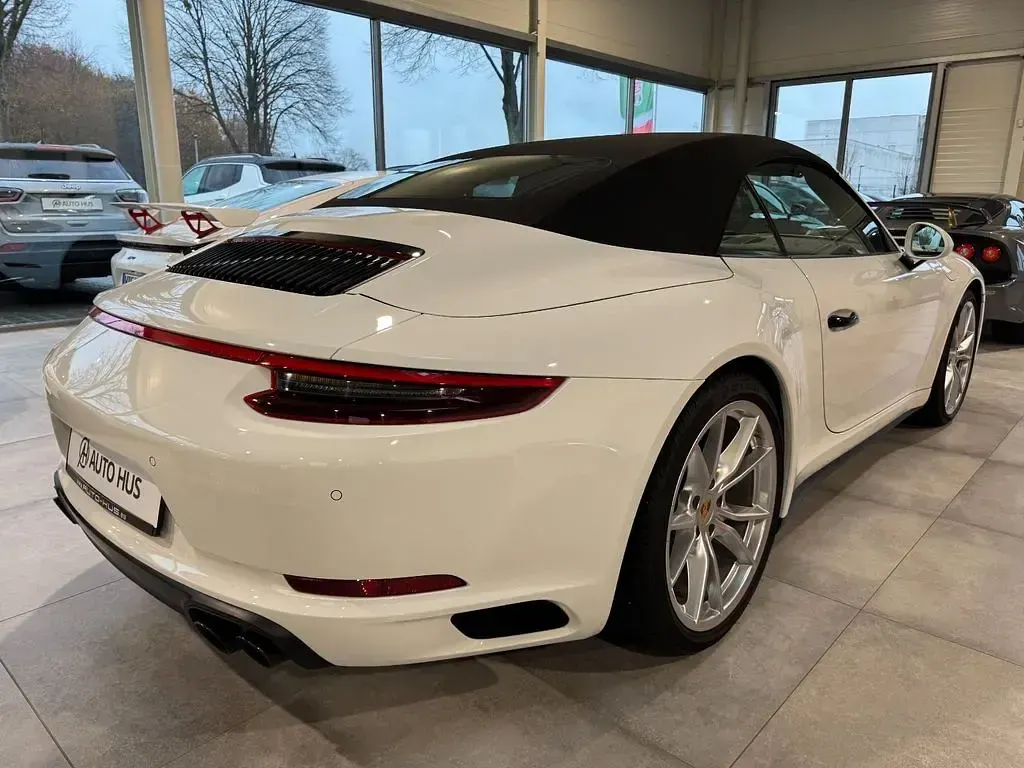 Gebraucht Porsche 911 Carrera Cabriolet 370 PS (272 kW) 2017 Weiß Cabrio