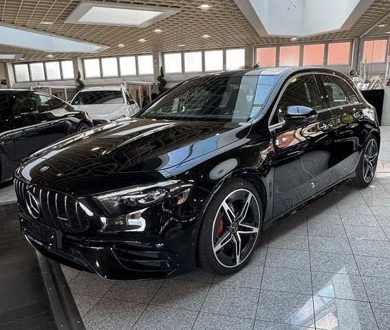 Schwarz Gebraucht 2023 Mercedes A45 AMG Premium Plus Limousine | 57.290 € (Etwas zu teuer) - Bild 1/4