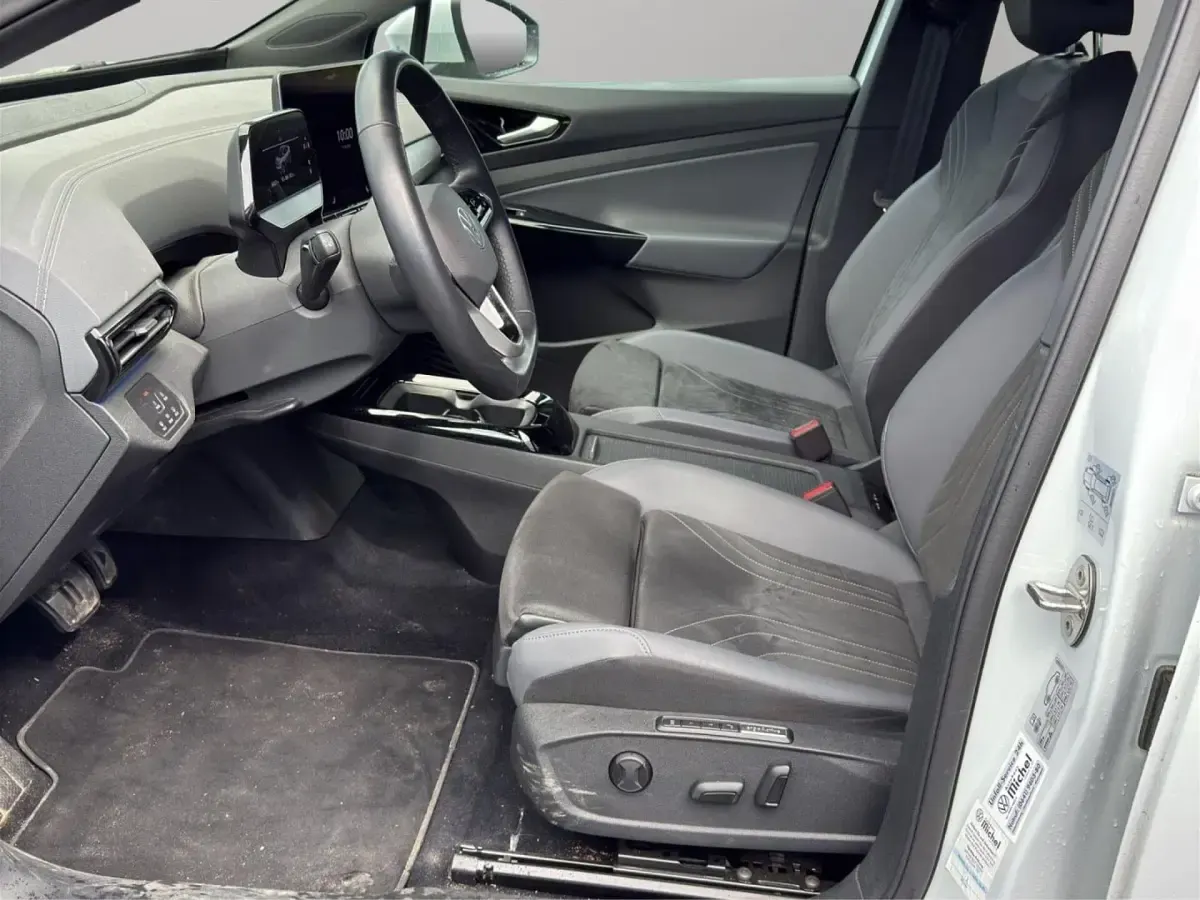 Gebraucht VW ID.5 Pro 210 kW (286 PS) 2024 Gletscherweiß metallic SUV
