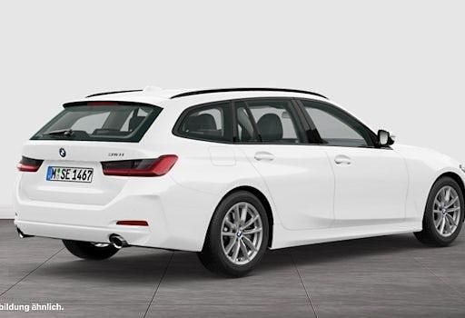 Gebraucht BMW 318 Shadowline 156 PS (114 kW) 2023 Weiß Kombi