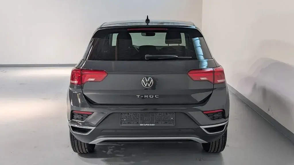 Gebraucht VW T-Roc Active 110 PS (80 kW) 2021 Grau SUV