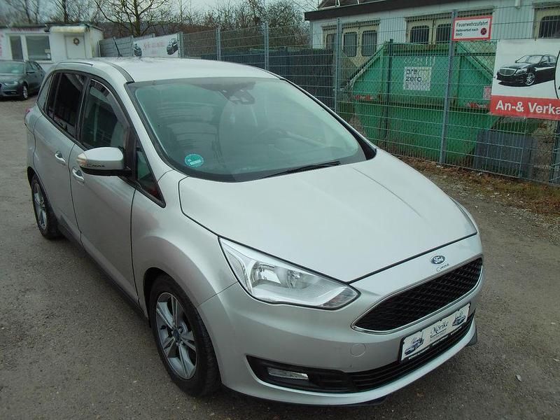 Gebraucht Ford Grand C-Max 125 PS (91 kW) 2016 Silber Van / Kleinbus