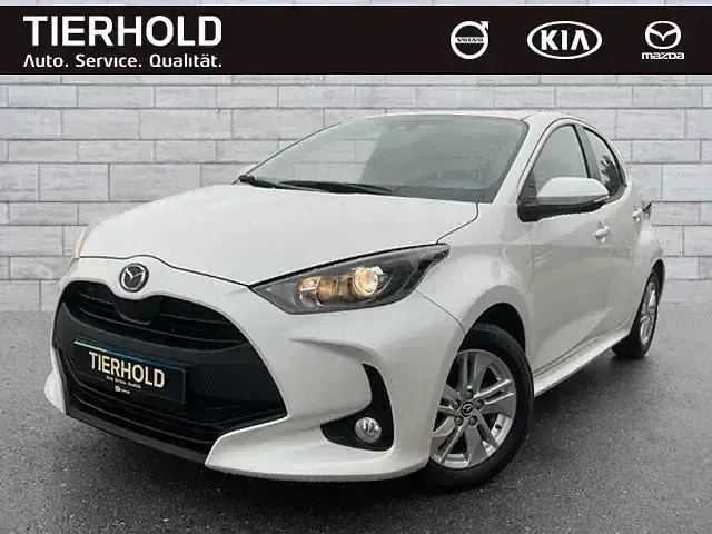 Gebraucht Mazda 2 116 PS (85 kW) 2023 Weiß Limousine
