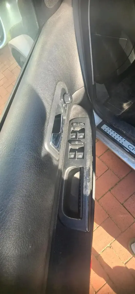 Usata VW Golf IV 75 CV (55 kW) 2004 Berlina