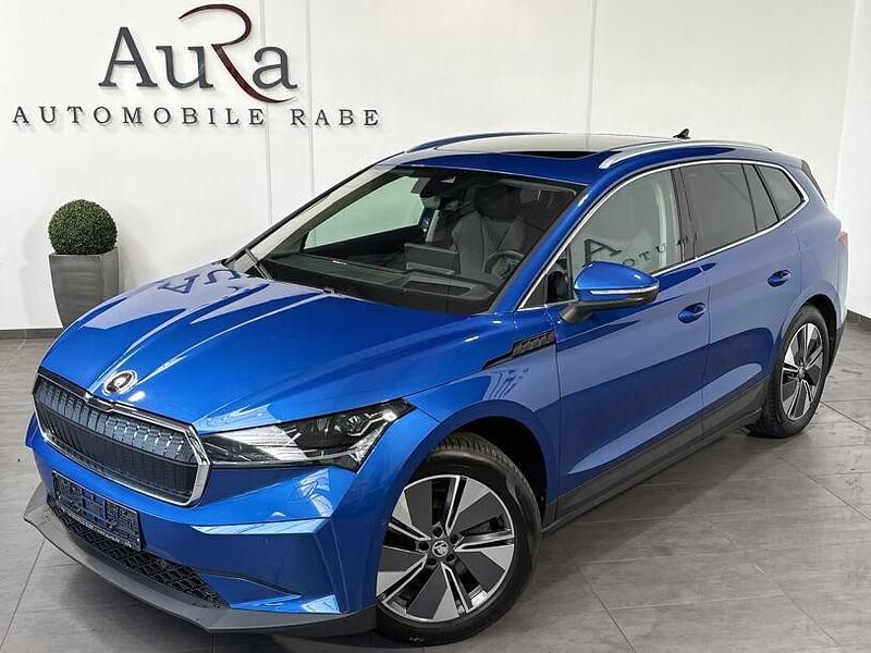 Raceblau Gebraucht 2022 Skoda Enyaq iV Sport SUV | 32.749 € (Teuer) - Bild 1/4
