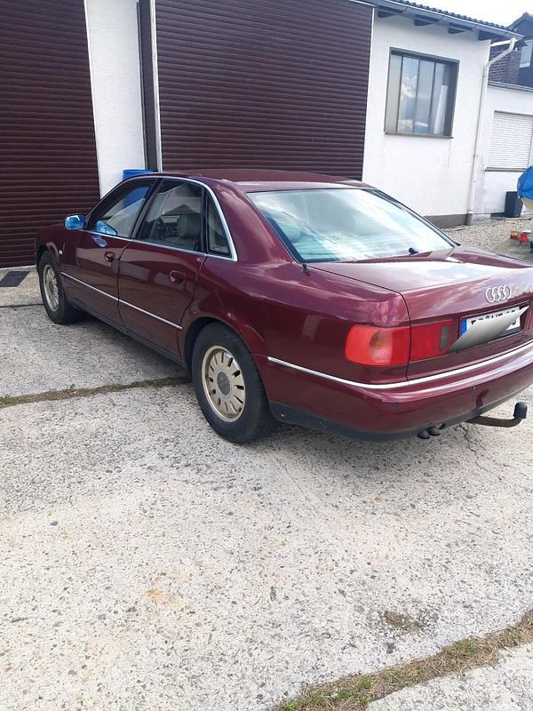 Gebraucht 1999 Audi A8 Limousine | 4.500 € - Bild 1/4