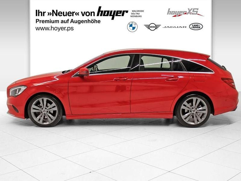 Gebraucht Mercedes CLA180 Shooting Brake Urban 122 PS (89 kW) 2018 Jupiterrot  unilack Kombi