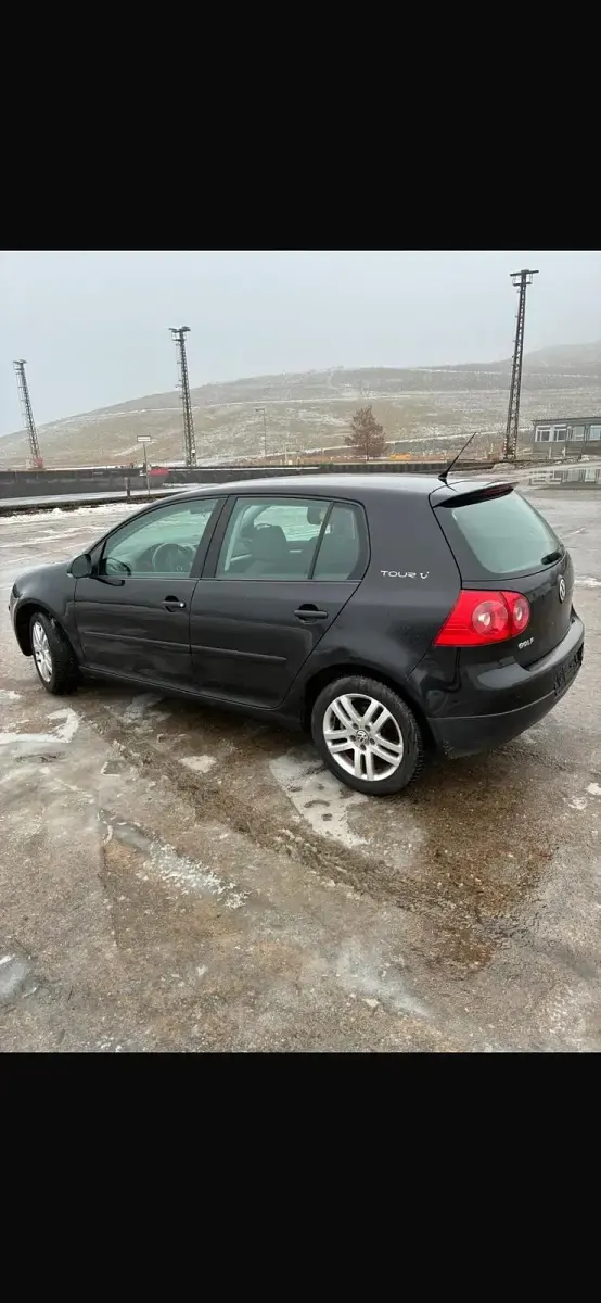 Gebraucht VW Golf V 80 PS (58 kW) 2007 Schwarz Kleinwagen