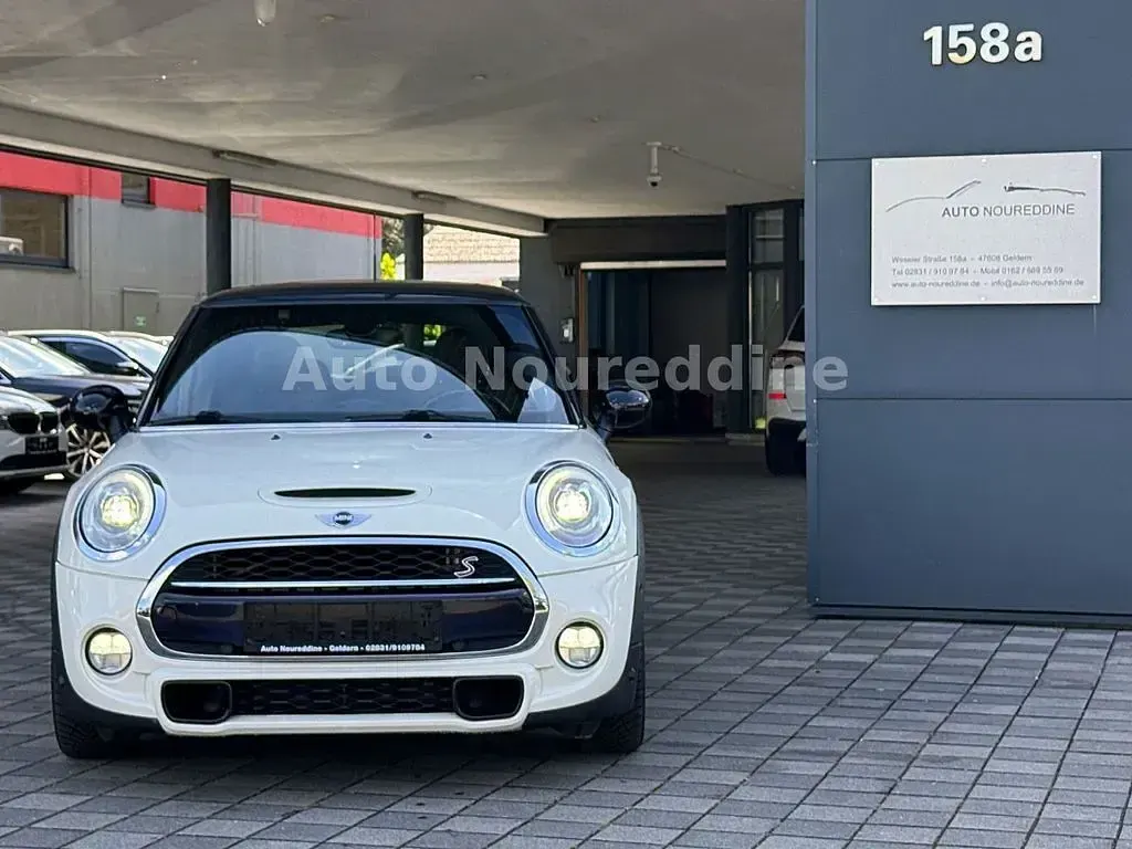 Gebraucht Mini Cooper S 192 PS (141 kW) 2015 Pepper white Kleinwagen