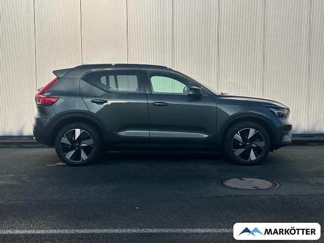 Neu Volvo EX40 Plus 175 kW (238 PS) 2026 Gruen SUV