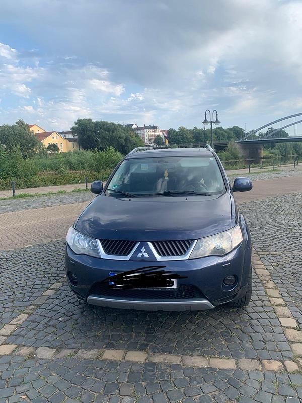 Blau Gebraucht 2008 Mitsubishi Outlander Top SUV | 3.999 € (Fairer Preis) - Bild 1/4