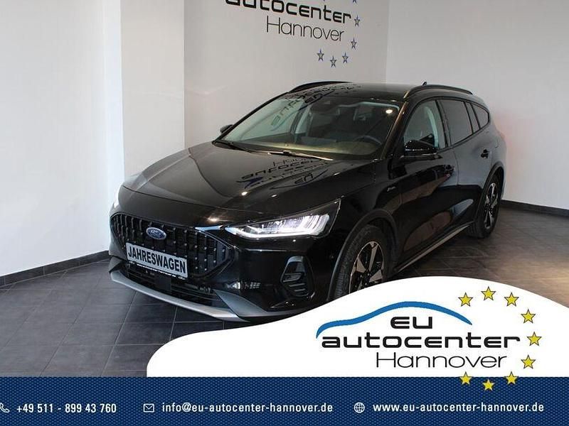Schwarz metallic Gebraucht 2024 Ford Focus Active Kombi | 24.450 € (Guter Preis) - Bild 1/4