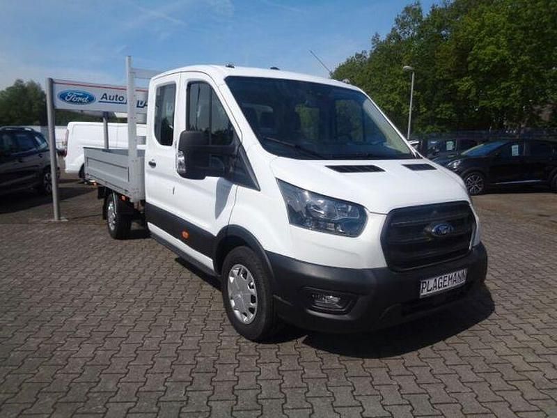 Gebraucht Ford Transit Trend 131 PS (96 kW) 2023 Weiß Limousine