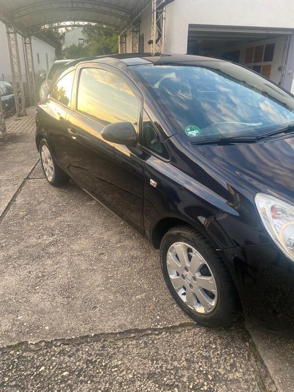 Schwarz Gebraucht 2009 Opel Corsa Kleinwagen | 1.750 € - Bild 1/4