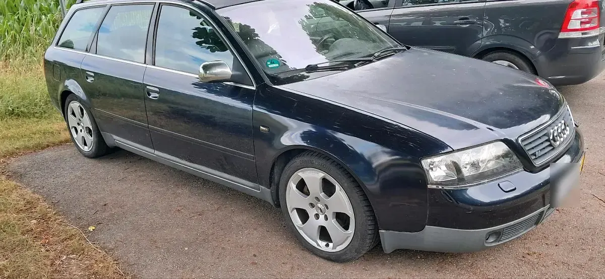Gebraucht Audi A6 165 PS (121 kW) 1999 Blau Kombi