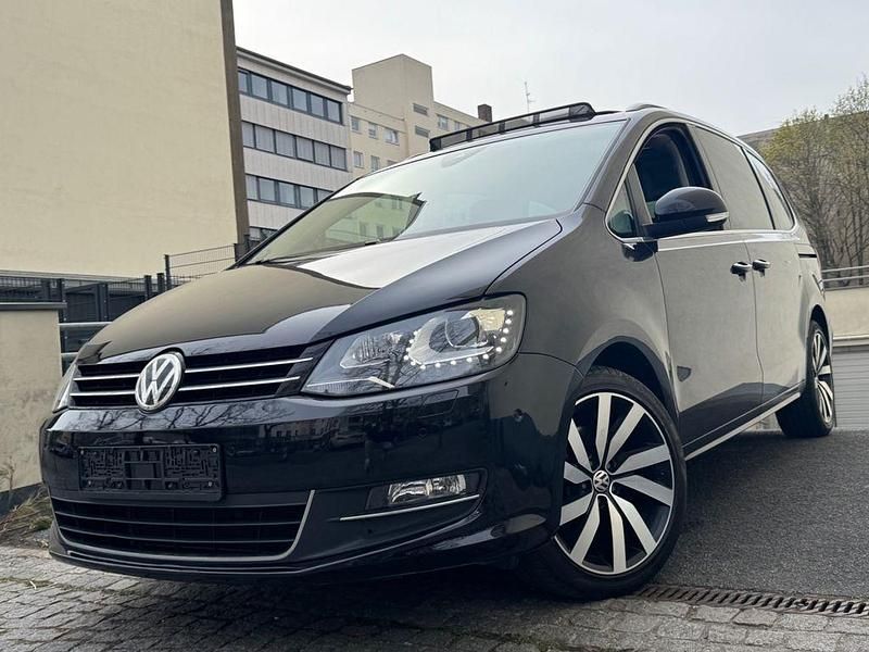 Gebraucht VW Sharan Highline 184 PS (135 kW) 2018 Schwarz Van / Kleinbus