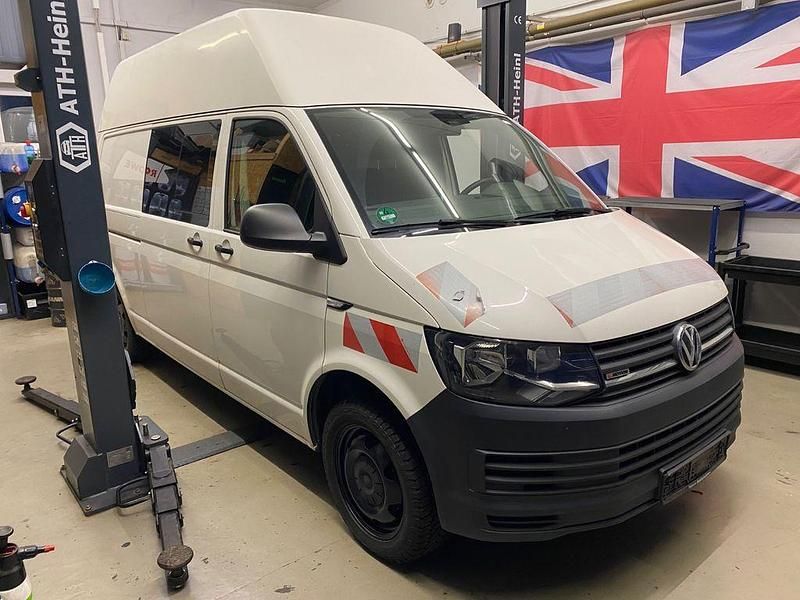 Weiß Gebraucht 2018 VW T6 Van | 24.990 € (Fairer Preis) - Bild 1/4