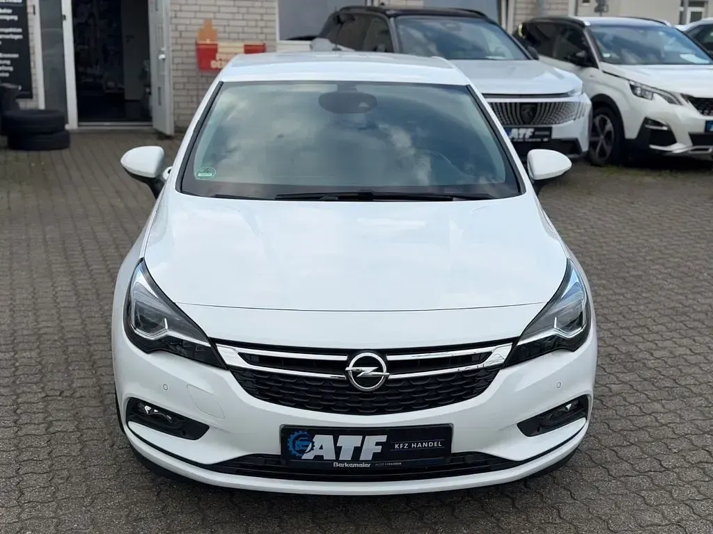Gebraucht Opel Astra Innovation 110 PS (80 kW) 2018 Weiß Limousine