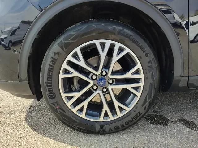 Gebraucht Ford Kuga Titanium 120 PS (88 kW) 2023 Schwarz SUV