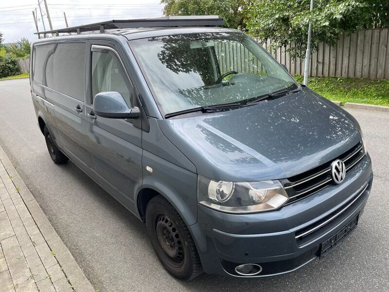 Gebraucht VW T5 105 PS (77 kW) 2005 Grau Van