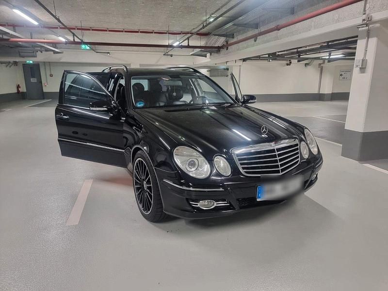 Gebraucht Mercedes E280 Avantgarde 231 PS (169 kW) 2007 Schwarz Kombi