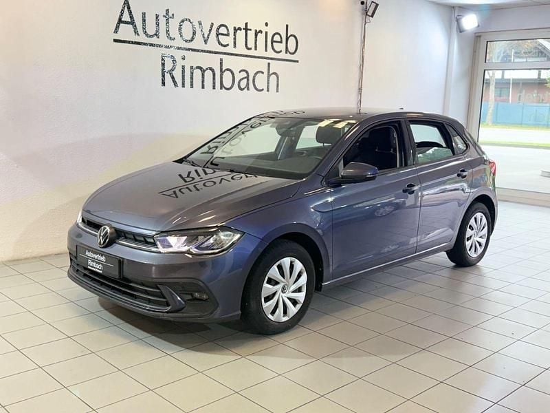 Grau Gebraucht 2023 VW Polo Life Kleinwagen | 15.990 € (Guter Preis) - Bild 1/4