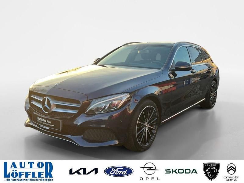 Blau Gebraucht 2017 Mercedes C180 Avantgarde Kombi | 19.840 € (Etwas zu teuer) - Bild 1/4