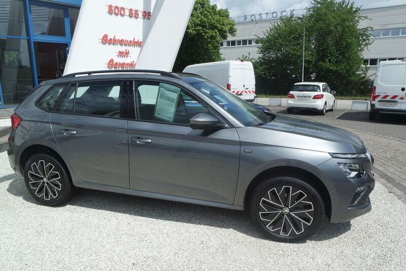 Grau Gebraucht 2024 Skoda Kamiq Drive SUV | 23.490 € (Etwas zu teuer) - Bild 1/4