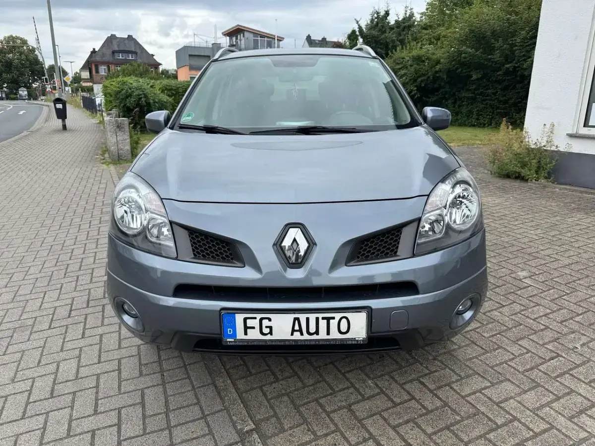 Gebraucht Renault Koleos Expression 171 PS (125 kW) 2009 Grau SUV