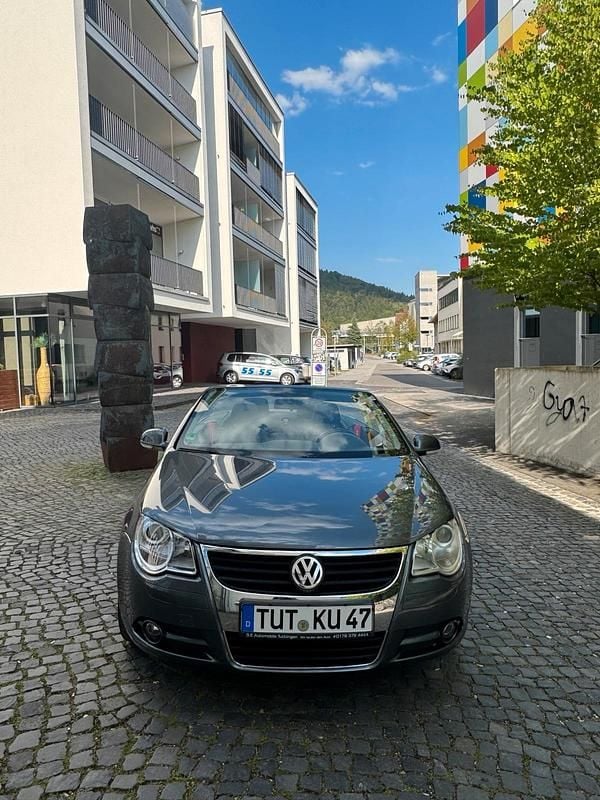 Gebraucht VW Eos 140 PS (102 kW) 2010 Grau Cabrio