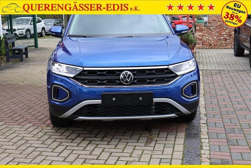 Neu VW T-Roc 150 PS (110 kW) 2025 Blau SUV