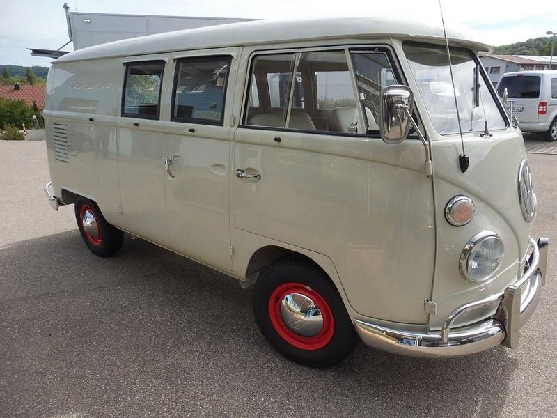 Grau Gebraucht 1964 VW T1 Van | 69.750 € - Bild 1/4