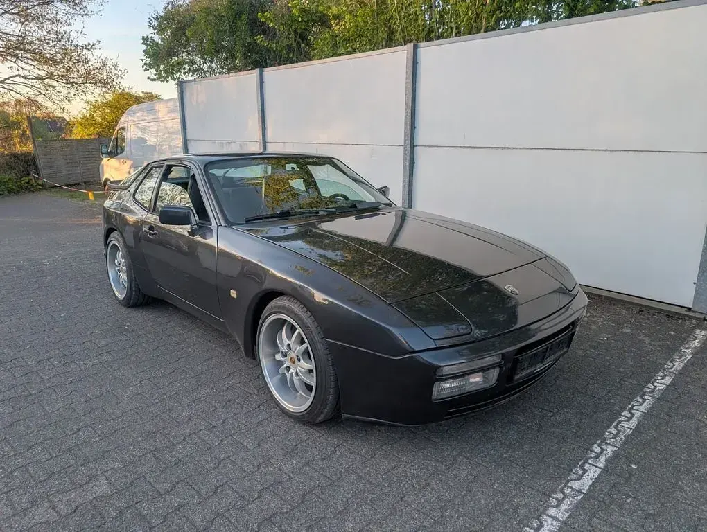 Gebraucht Porsche 944 250 PS (183 kW) 1986 Grau Coupé